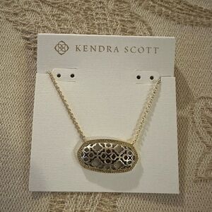Kendra Scott Elisa pendant necklace